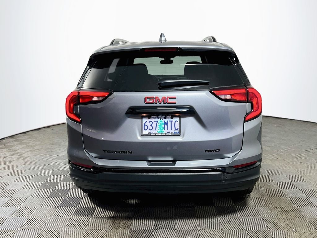 2021 GMC Terrain SLE