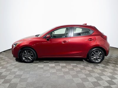 2020 Toyota Yaris XLE