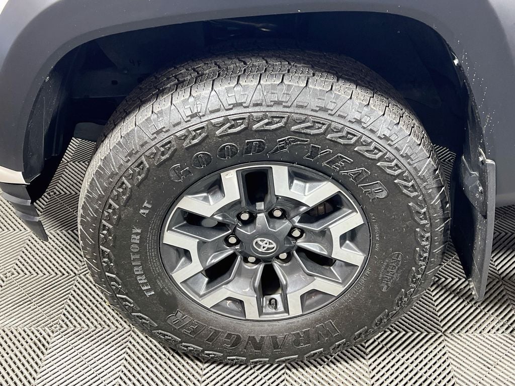 2023 Toyota Tacoma TRD Off-Road V6