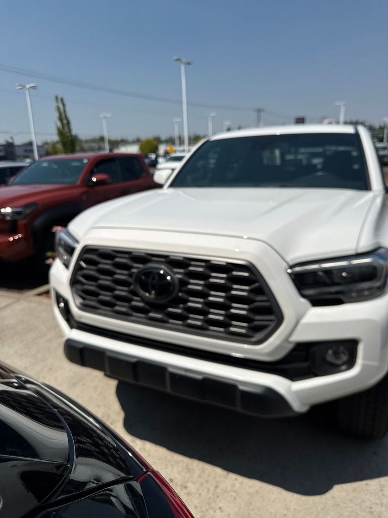 2022 Toyota Tacoma TRD Off-Road V6