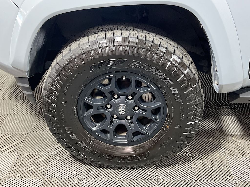 2021 Toyota Tacoma SR5 V6