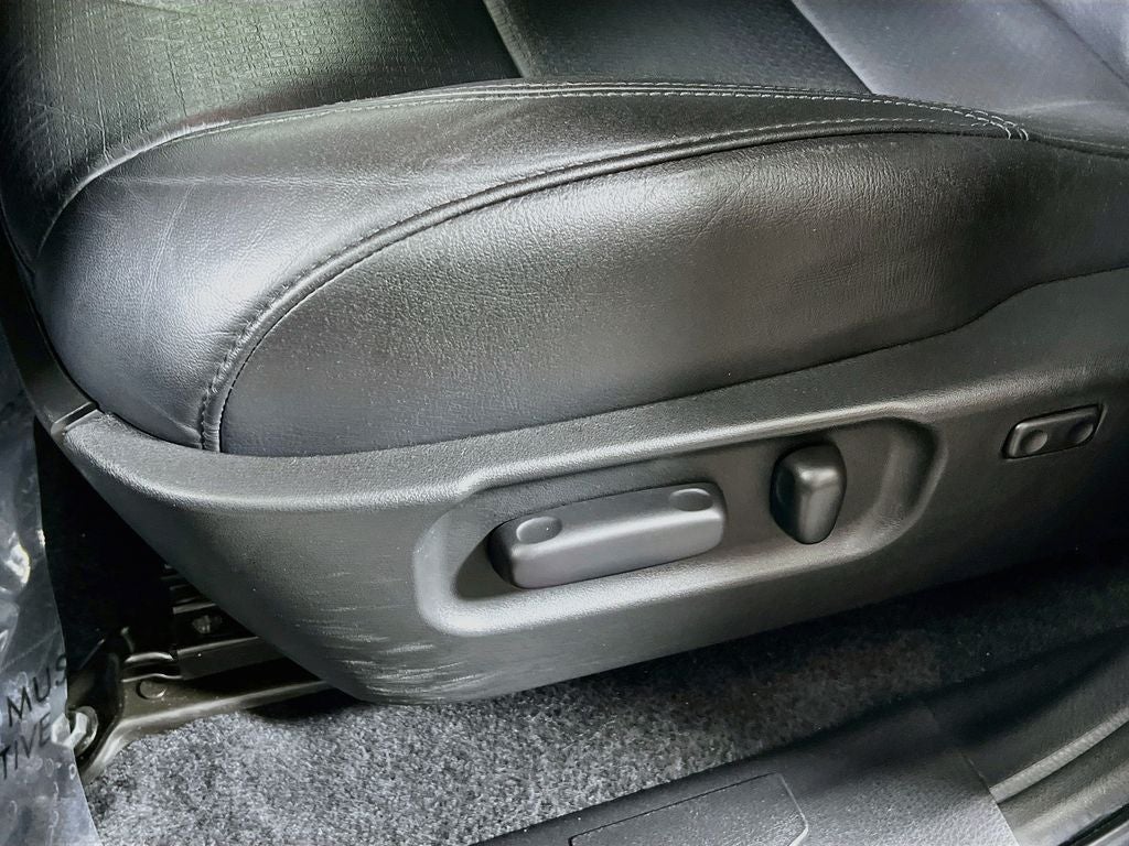 2023 Toyota Tacoma Limited V6
