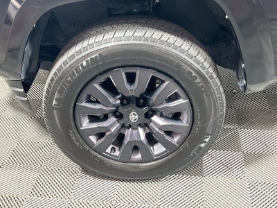 2023 Toyota Tacoma Limited V6