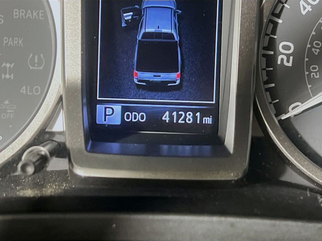 2022 Toyota Tacoma Limited V6