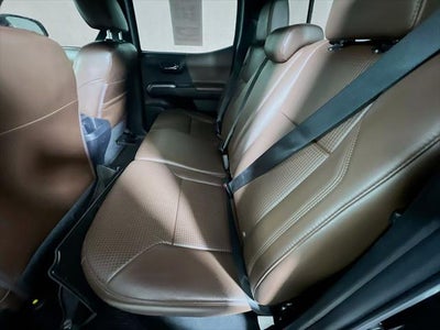 2022 Toyota Tacoma Limited V6