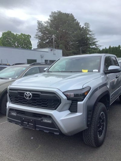 2025 Toyota Tacoma TRD Off-Road