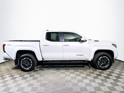 2025 Toyota Tacoma Hybrid TRD Sport