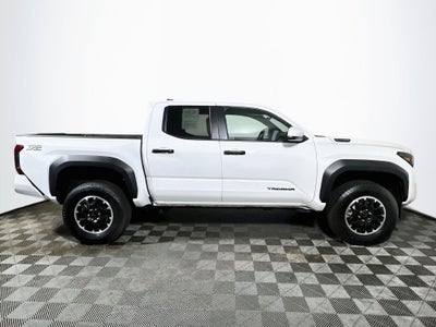 2025 Toyota Tacoma Hybrid TRD Off Road