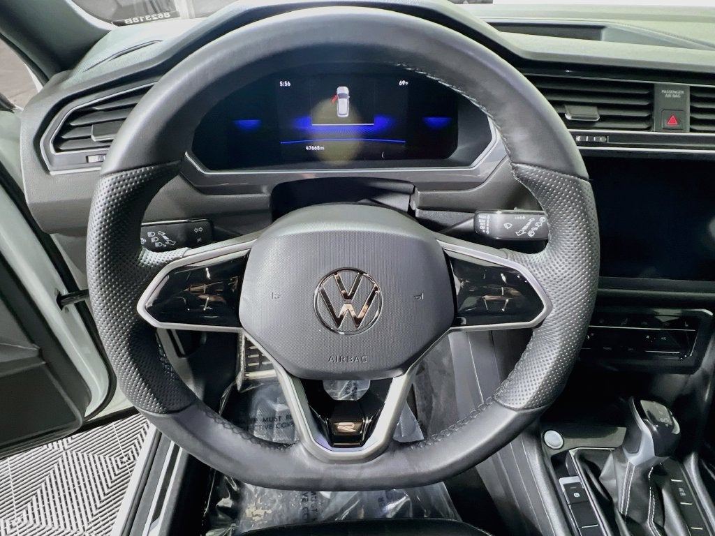 2022 Volkswagen Tiguan 2.0T SE R-Line Black