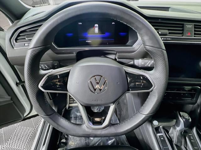 2022 Volkswagen Tiguan 2.0T SE R-Line Black