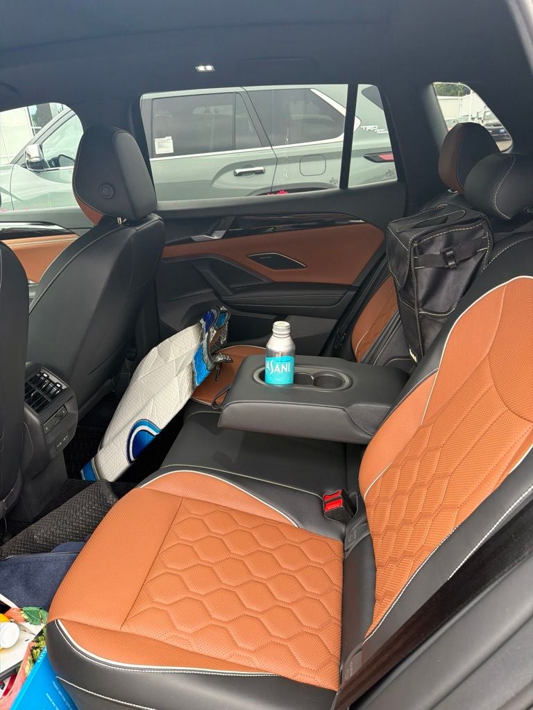 2026 Volkswagen Tiguan 2.0T SEL R-Line Turbo