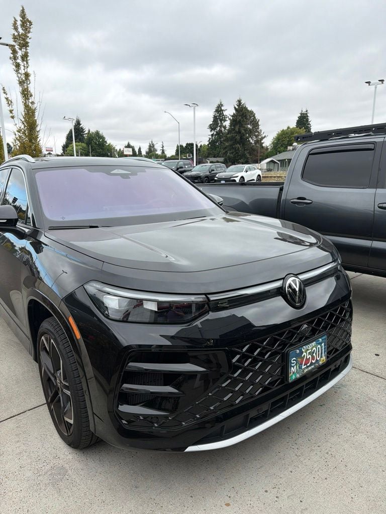 2026 Volkswagen Tiguan 2.0T SEL R-Line Turbo