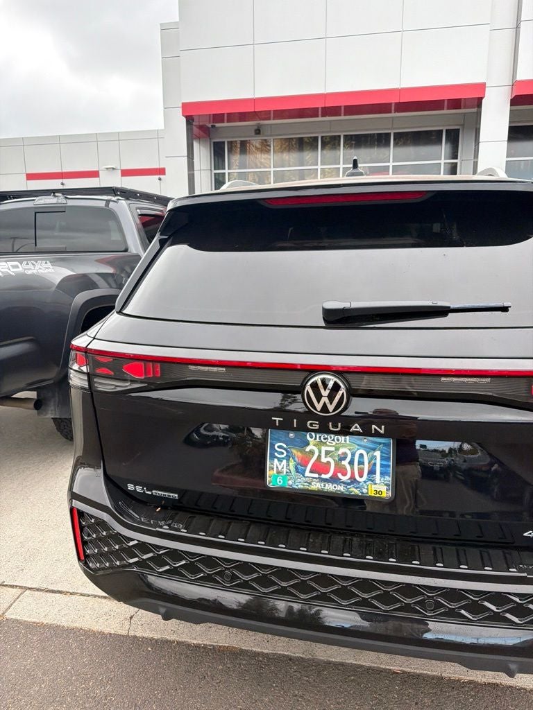 2026 Volkswagen Tiguan 2.0T SEL R-Line Turbo