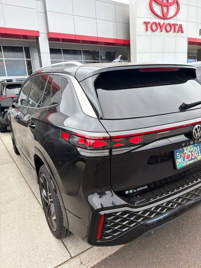 2026 Volkswagen Tiguan 2.0T SEL R-Line Turbo