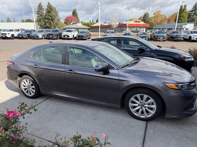 2019 Toyota Camry LE