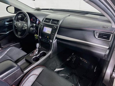 2017 Toyota Camry SE