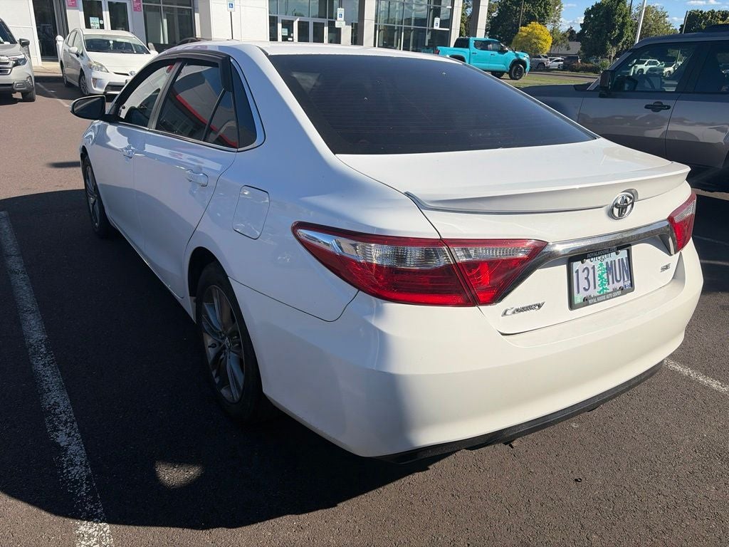 2017 Toyota Camry SE