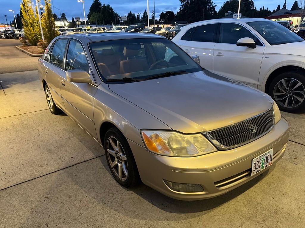 2000 Toyota Avalon XLS