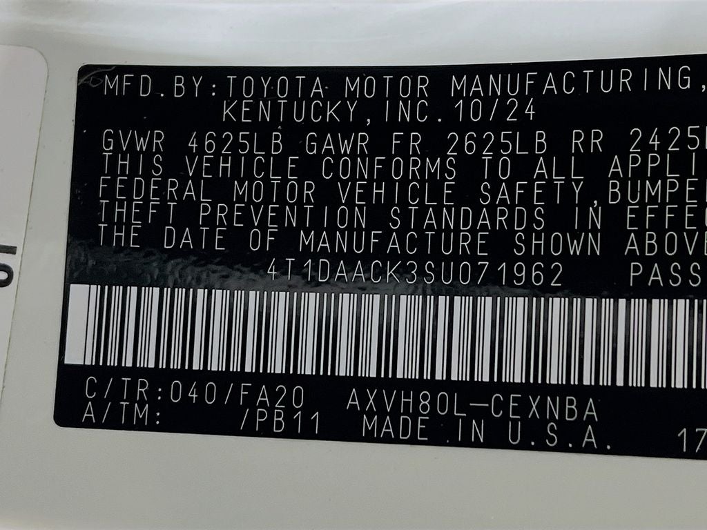 2025 Toyota Camry LE