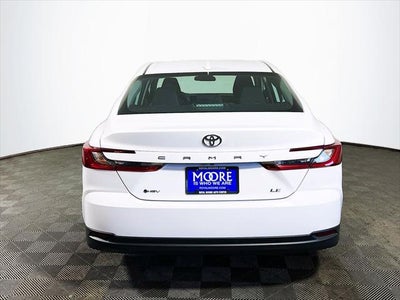 2025 Toyota Camry LE