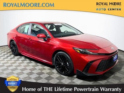 2025 Toyota Camry SE