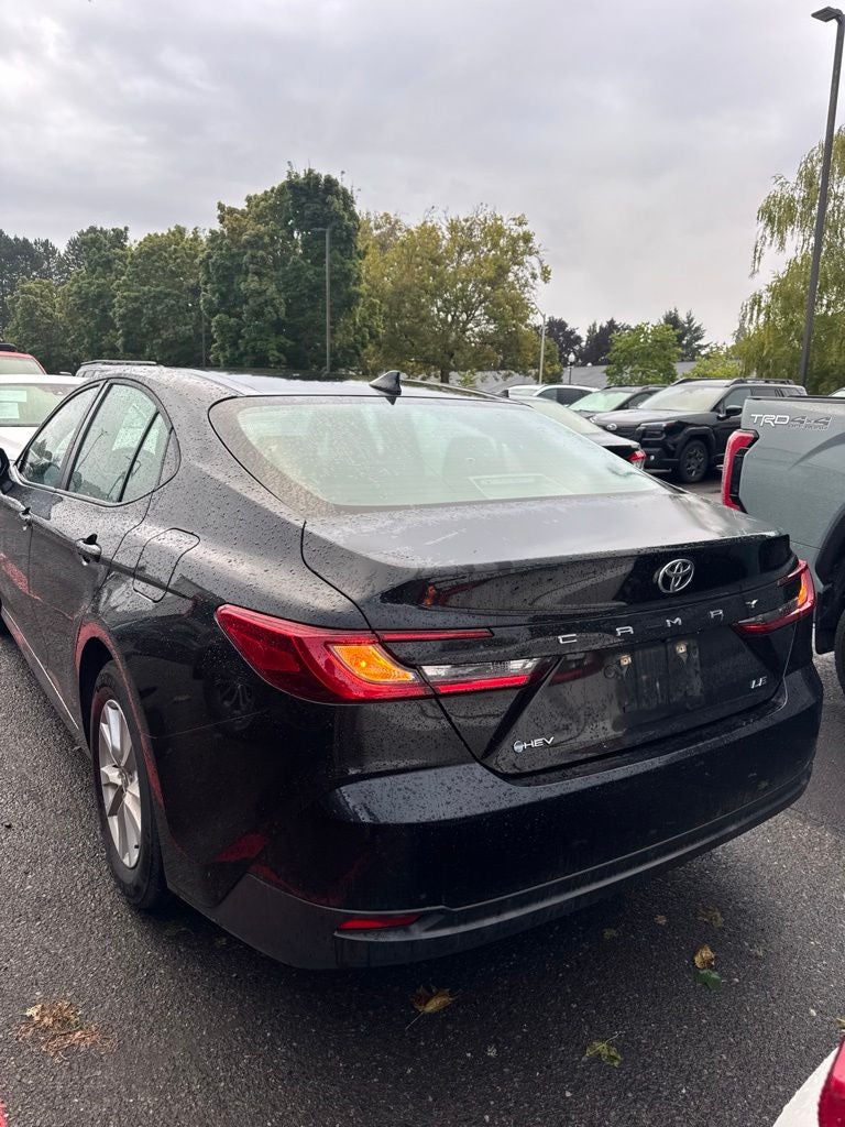 2025 Toyota Camry LE