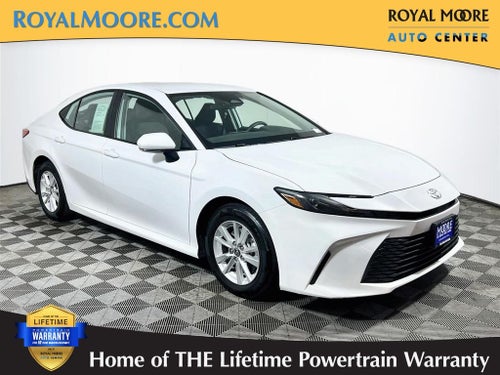 2025 Toyota Camry LE