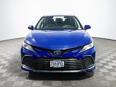 2023 Toyota Camry Hybrid XLE