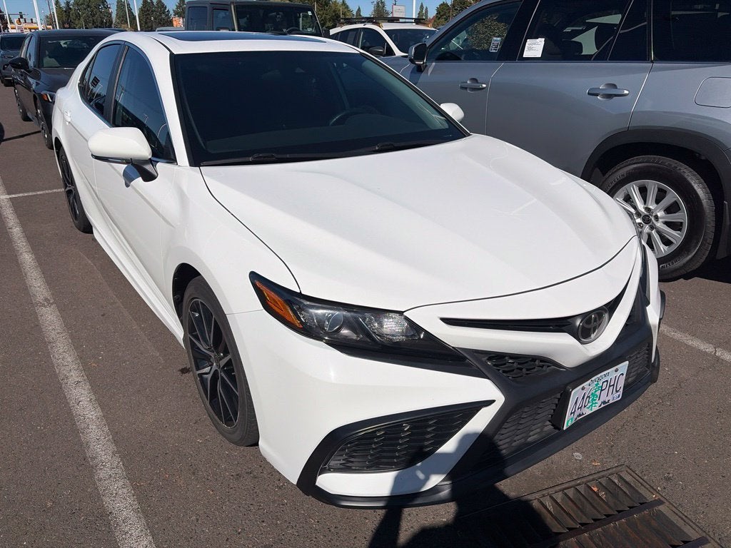 2023 Toyota Camry SE