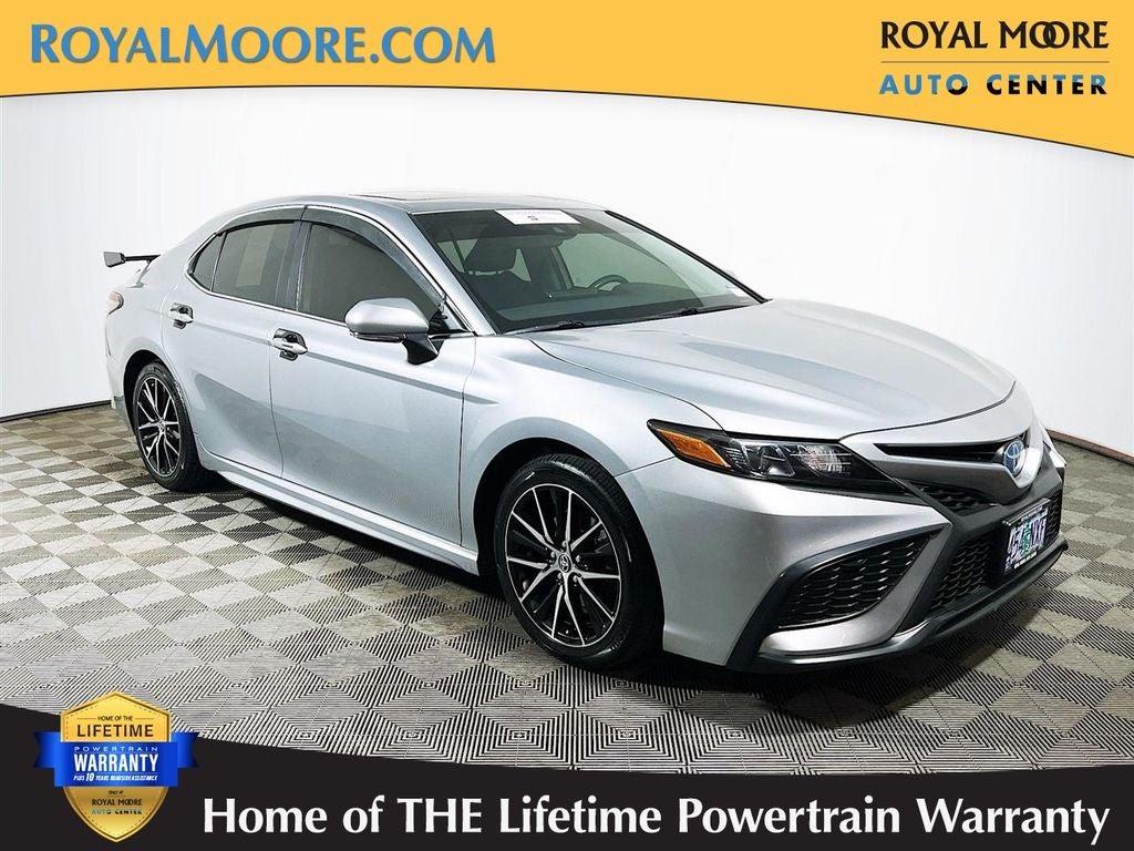 2023 Toyota Camry Hybrid SE