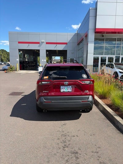 2021 Toyota RAV4 Hybrid XLE Premium