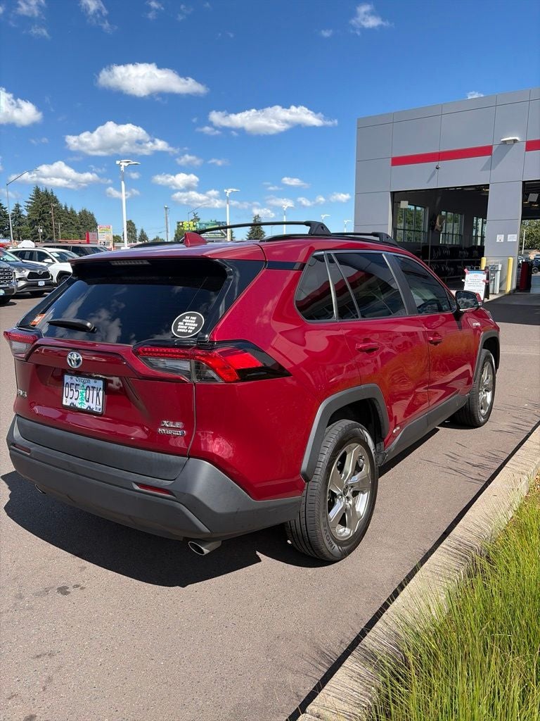 2021 Toyota RAV4 Hybrid XLE Premium