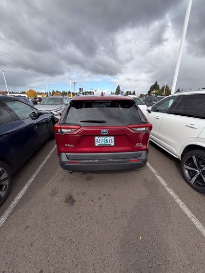 2021 Toyota RAV4 Hybrid XLE Premium