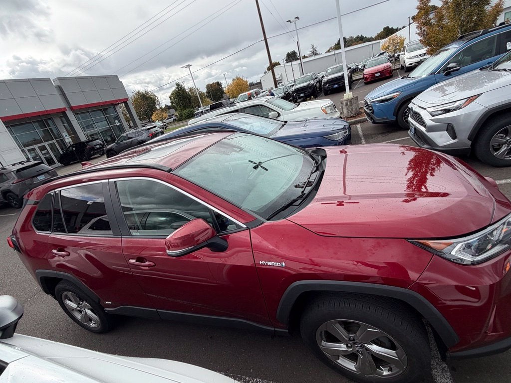 2021 Toyota RAV4 Hybrid XLE Premium