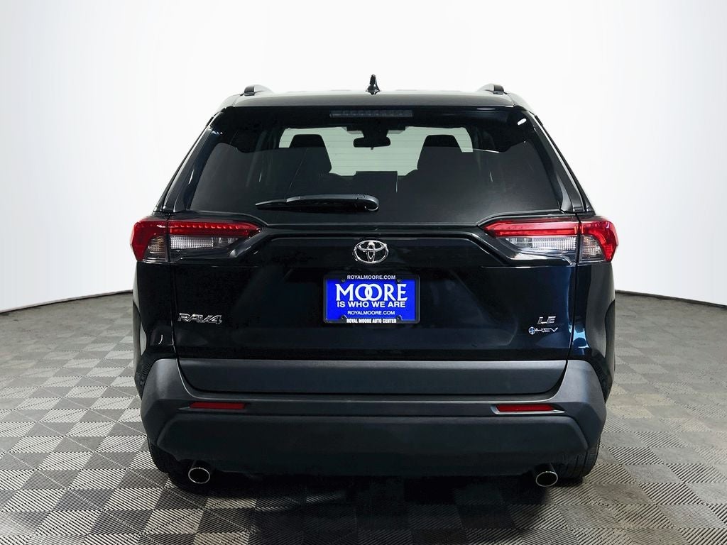 2025 Toyota RAV4 Hybrid LE