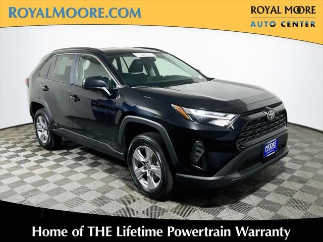2025 Toyota RAV4 Hybrid LE
