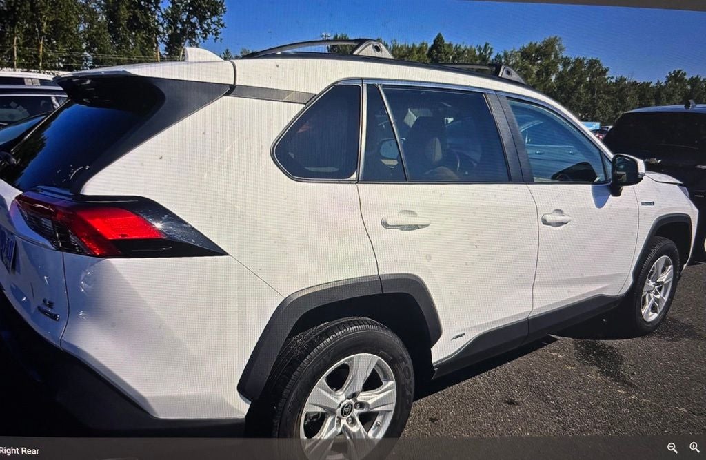 2021 Toyota RAV4 Hybrid LE