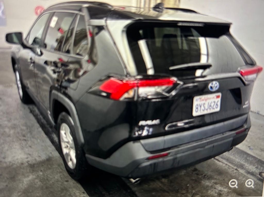 2021 Toyota RAV4 Hybrid LE