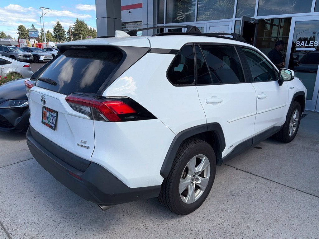 2020 Toyota RAV4 Hybrid LE