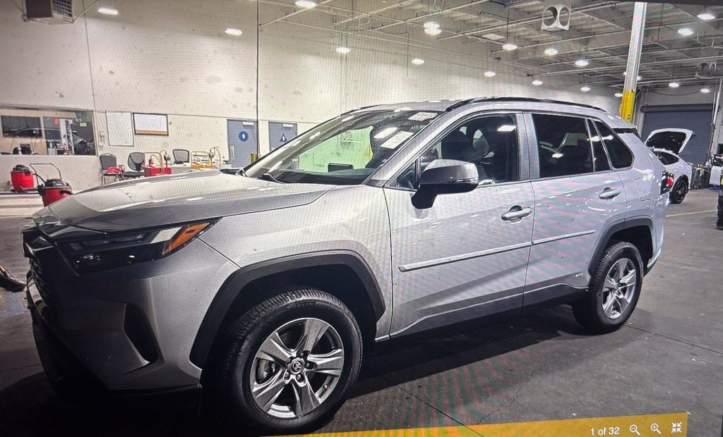 2023 Toyota RAV4 Hybrid LE