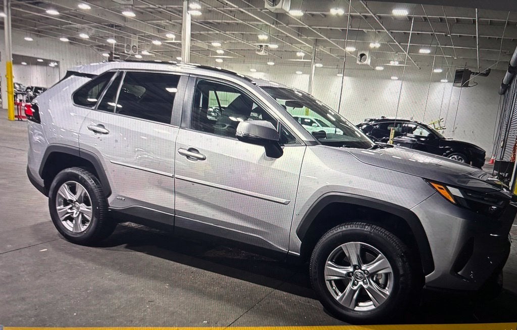 2023 Toyota RAV4 Hybrid LE