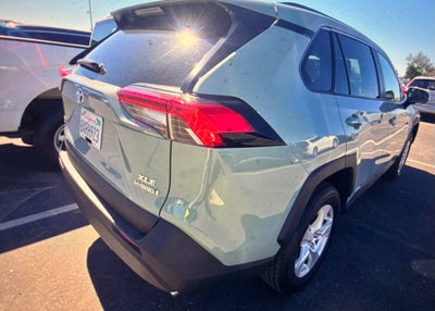 2021 Toyota RAV4 Hybrid XLE