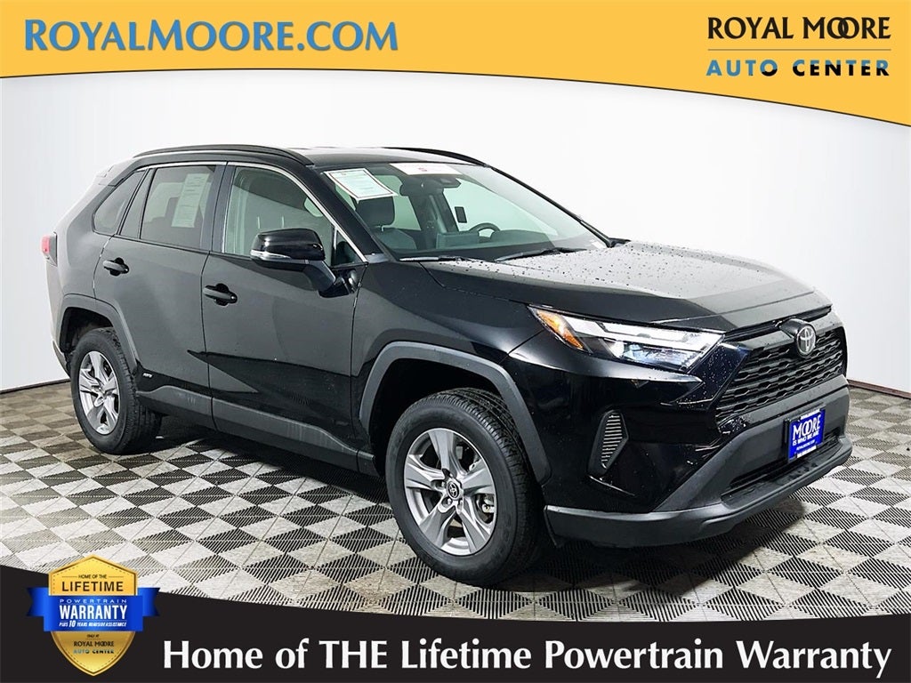 2025 Toyota RAV4 Hybrid XLE