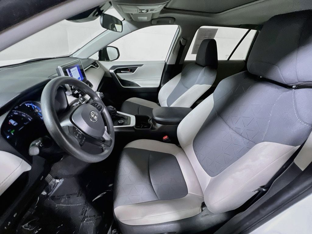 2023 Toyota RAV4 Hybrid XLE