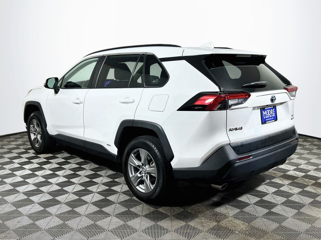 2023 Toyota RAV4 Hybrid XLE