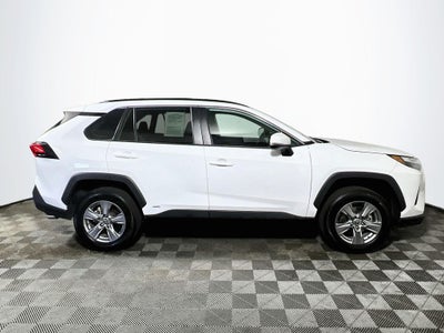 2023 Toyota RAV4 Hybrid XLE