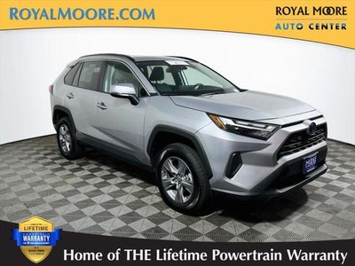 2022 Toyota RAV4 Hybrid XLE