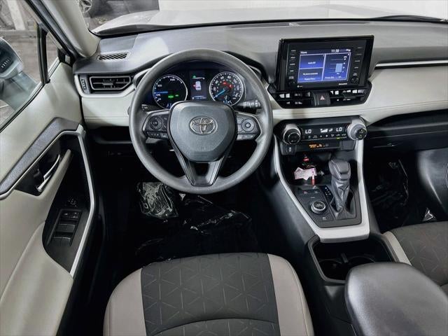 2022 Toyota RAV4 Hybrid XLE