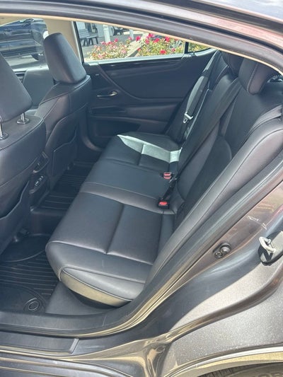 2020 Lexus ES 300h