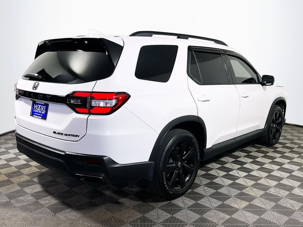 2025 Honda Pilot Black Edition
